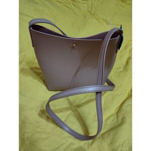 Samara Medium Shoulder Bag